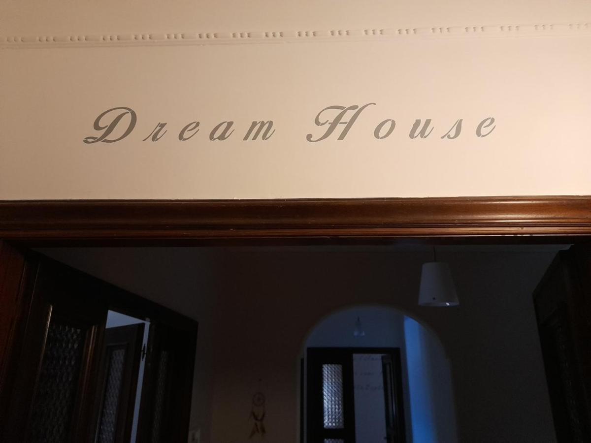 Dreamhouse Apartment L'Aquila Exterior photo